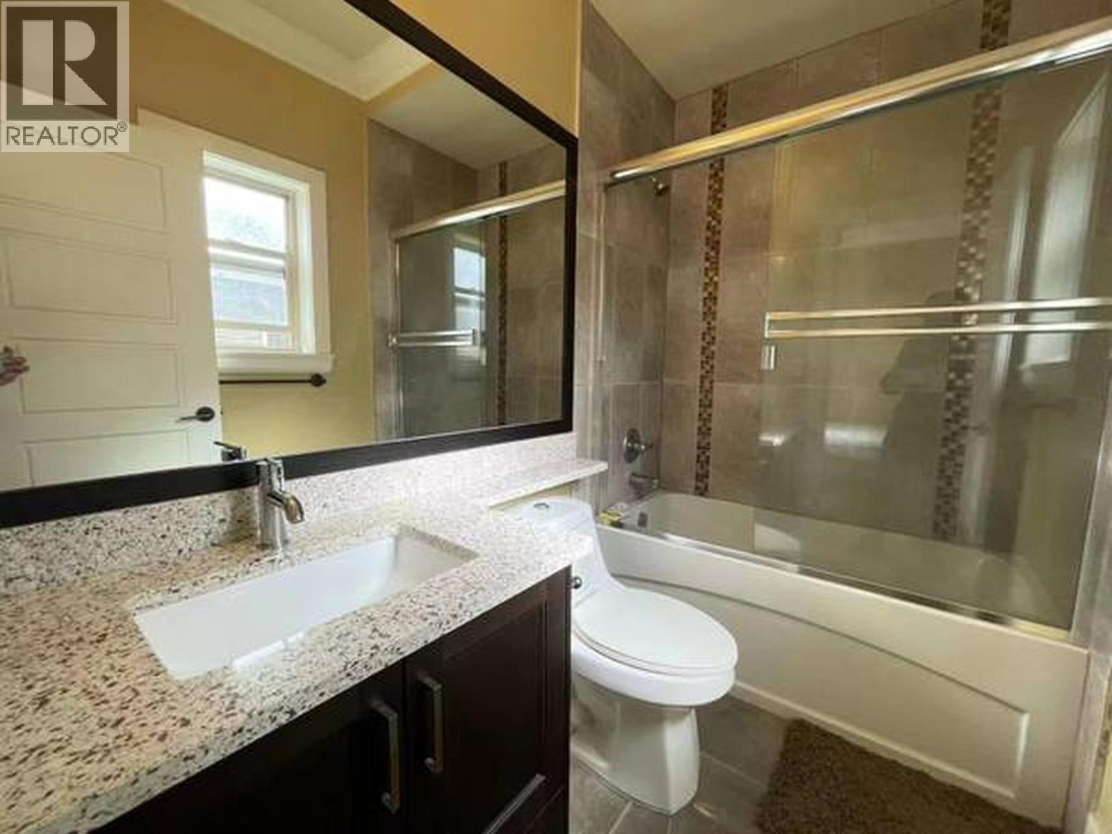 8555 No 2 Road, Richmond, British Columbia  V7C 3M4 - Photo 15 - R3154977