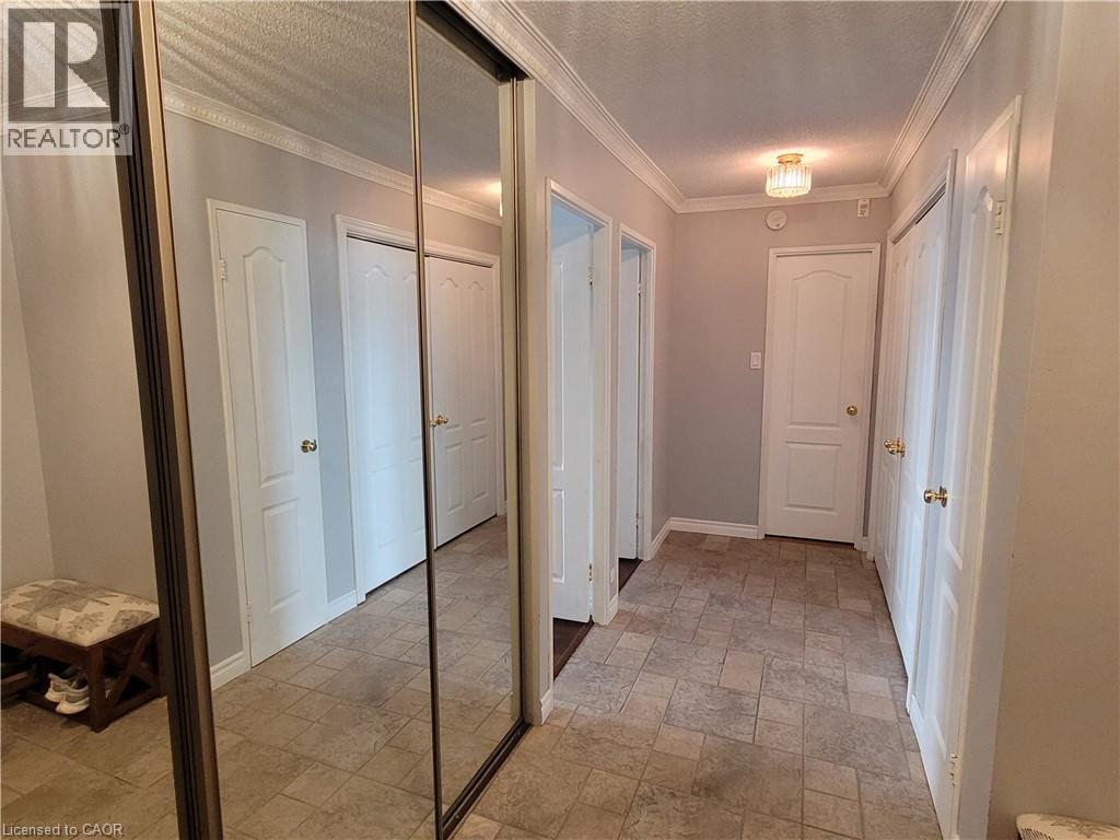 1415 Ghent Avenue Unit# 905, Burlington, Ontario  L7S 1X4 - Photo 19 - 40855167