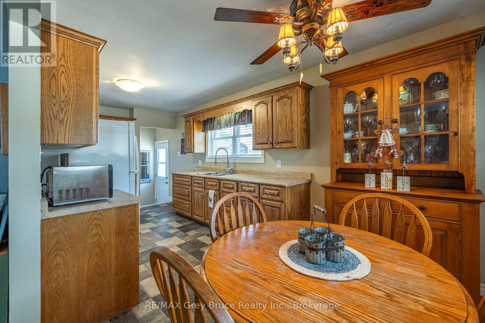 175 Fergus Street S, Wellington North, Ontario  N0G 2L0 - Photo 7 - X13664706