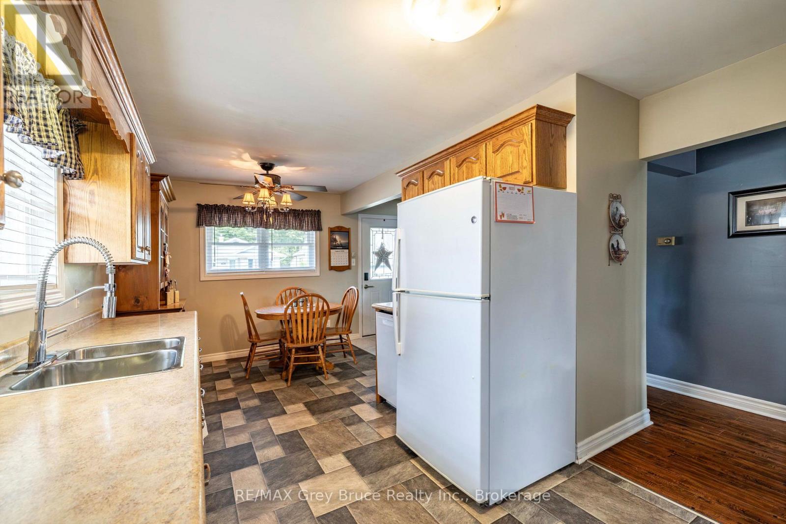 175 Fergus Street S, Wellington North, Ontario  N0G 2L0 - Photo 9 - X13664706