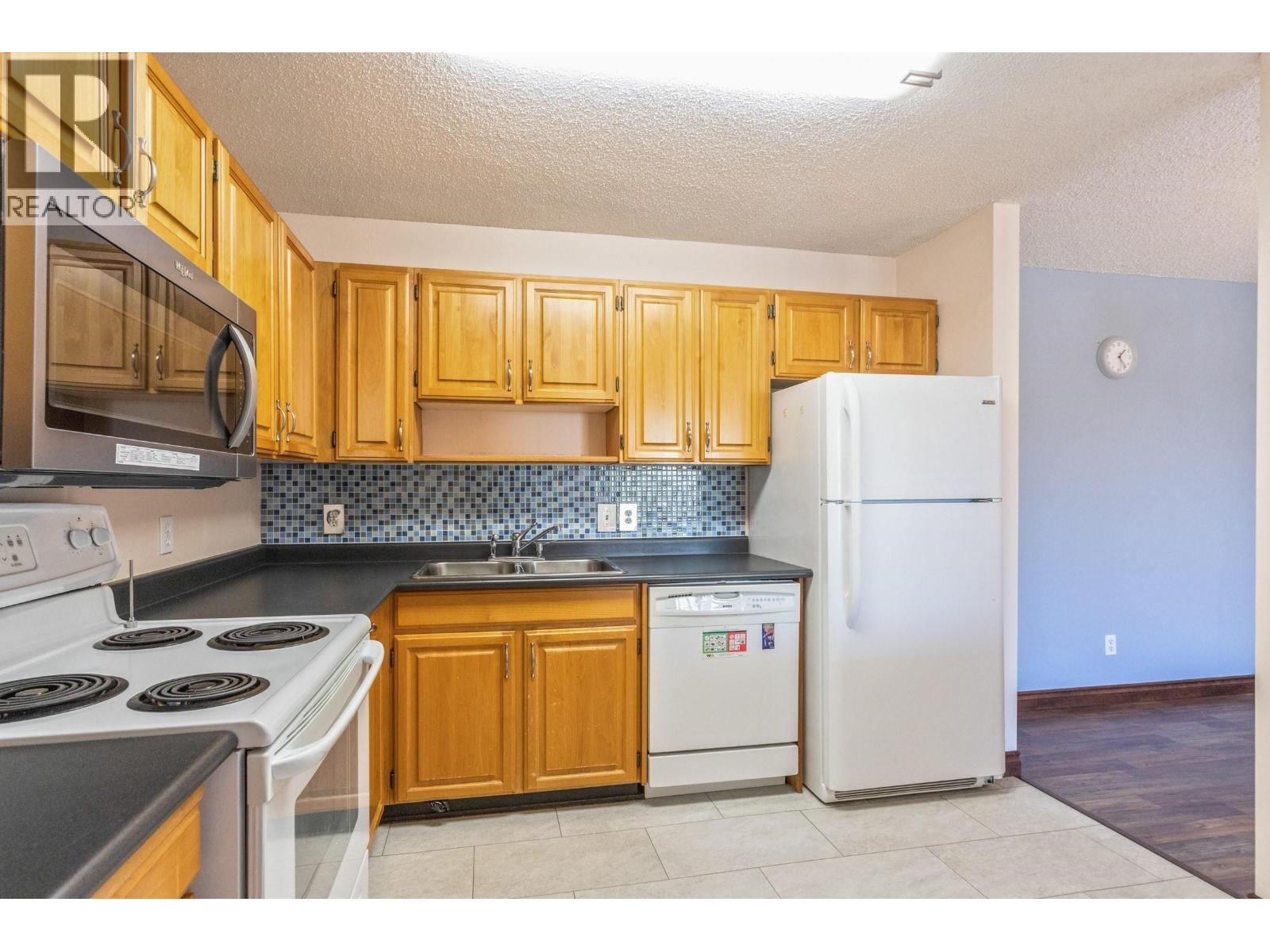 703 550 Eighth Street, New Westminster, British Columbia  V3M 3R9 - Photo 12 - R3154334