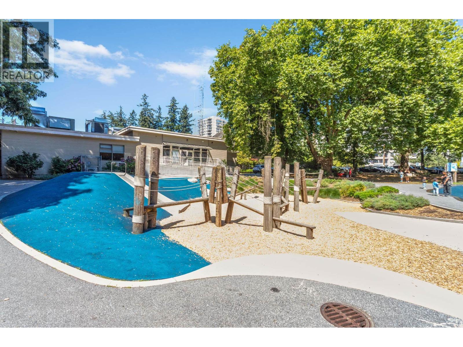 703 550 Eighth Street, New Westminster, British Columbia  V3M 3R9 - Photo 30 - R3154334