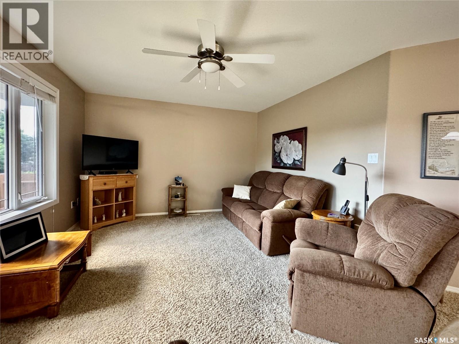 105 Russell Drive, Yorkton, Saskatchewan  S3N 4E8 - Photo 15 - SK045289