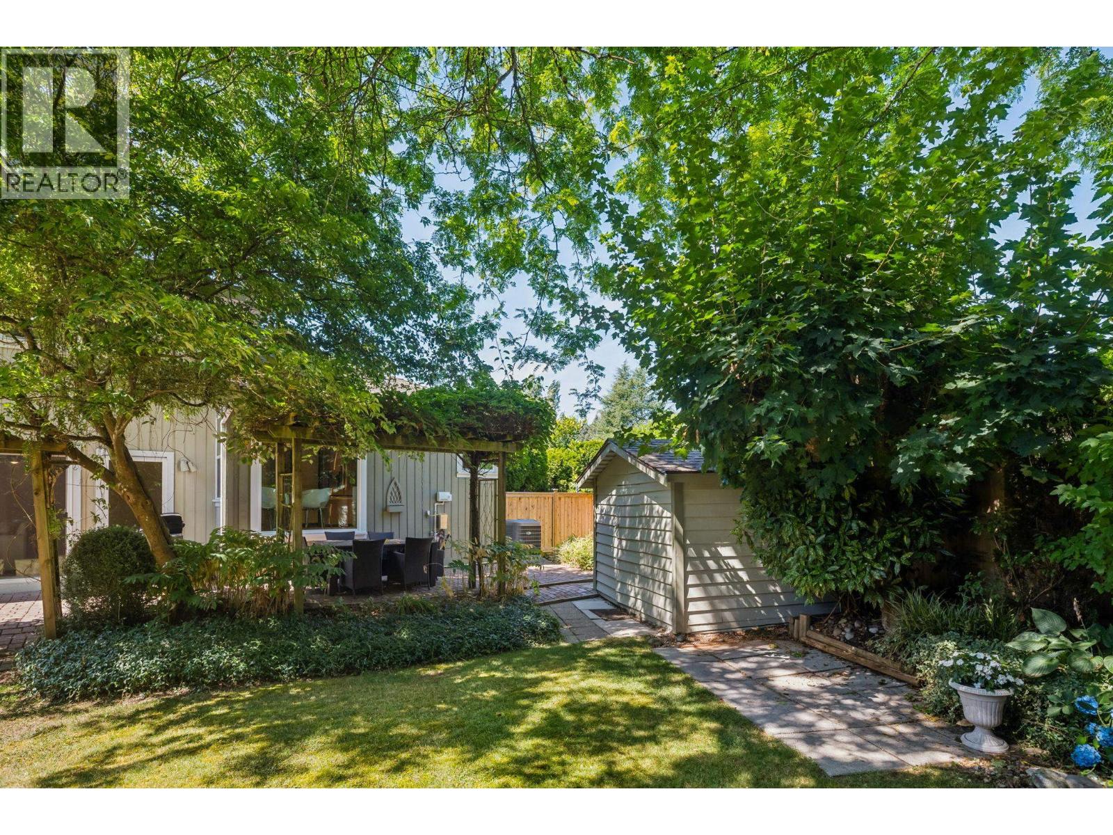 12498 202b Street, Maple Ridge, British Columbia V2X 9X3 - Photo 35 - R3154616