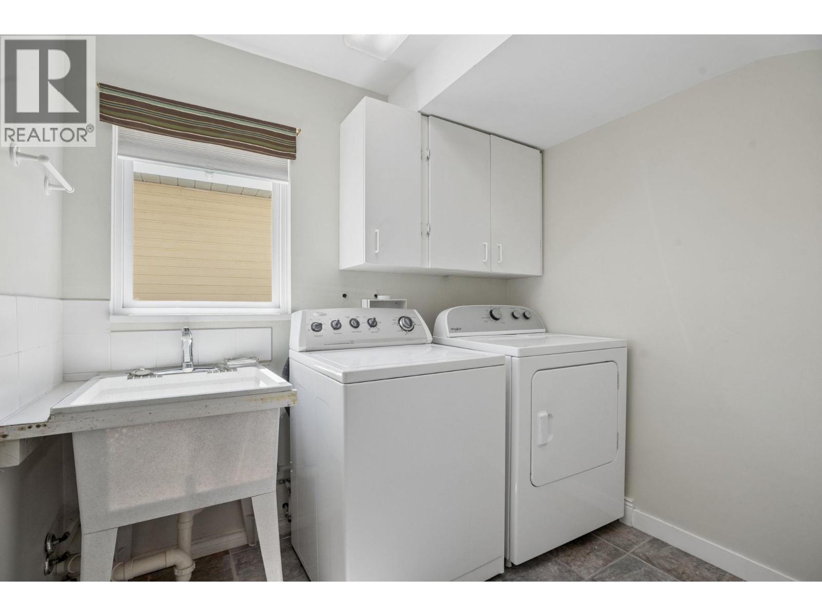 12498 202b Street, Maple Ridge, British Columbia V2X 9X3 - Photo 31 - R3154616