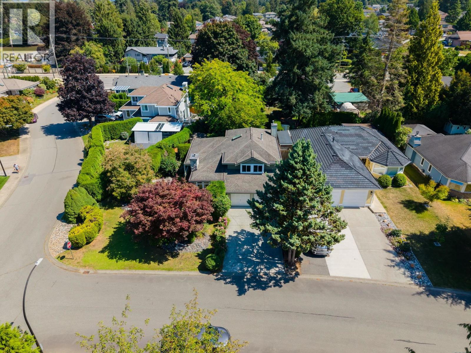 12498 202b Street, Maple Ridge, British Columbia V2X 9X3 - Photo 38 - R3154616