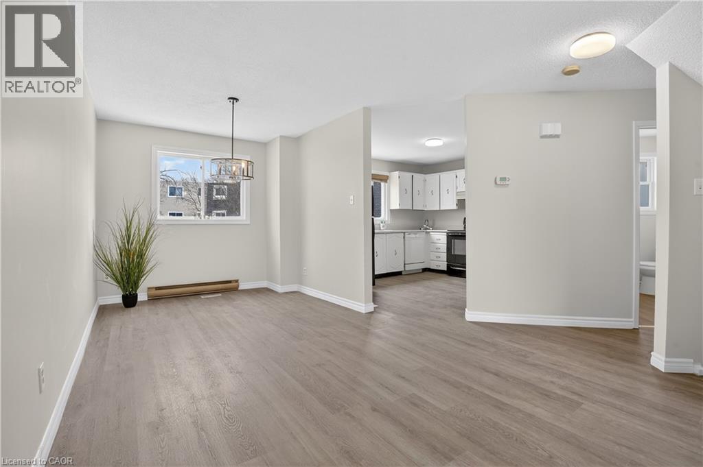 60 Elmsdale Drive Unit# 66, Kitchener, Ontario  N2E 2G4 - Photo 9 - 40839532