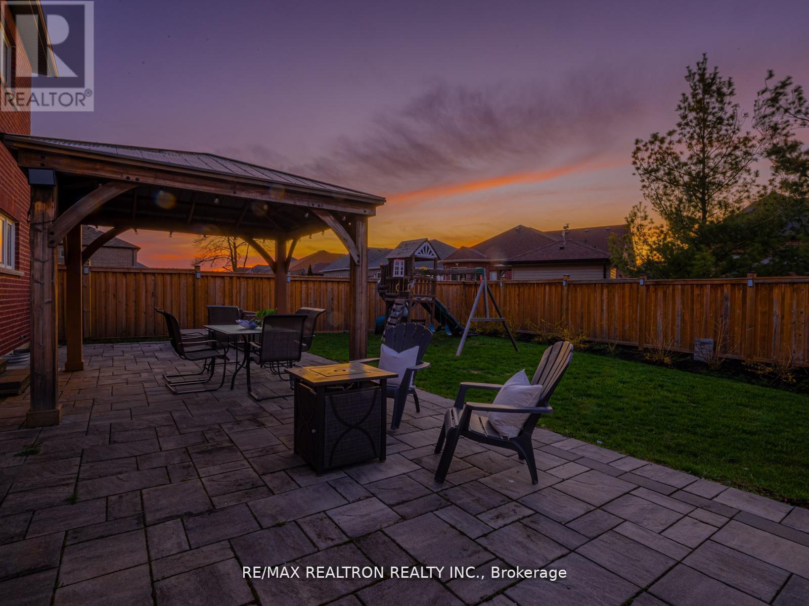 1787 Emberton Way, Innisfil, Ontario  L9S 0N4 - Photo 2 - N13664720