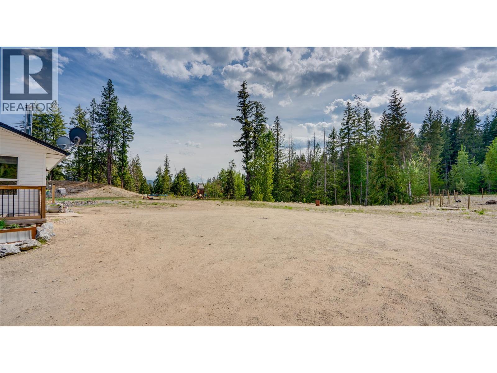 2086 Yankee Flats Road, Salmon Arm, British Columbia  V1E 3J3 - Photo 63 - 10387128