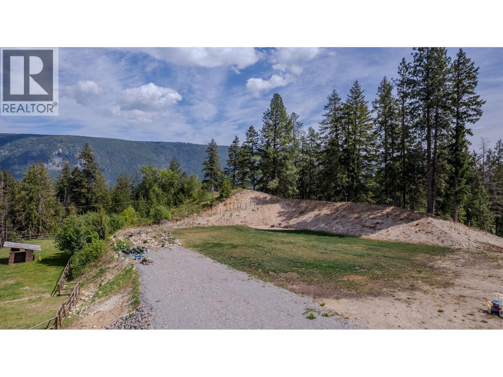 2086 Yankee Flats Road, Salmon Arm, British Columbia  V1E 3J3 - Photo 91 - 10387128