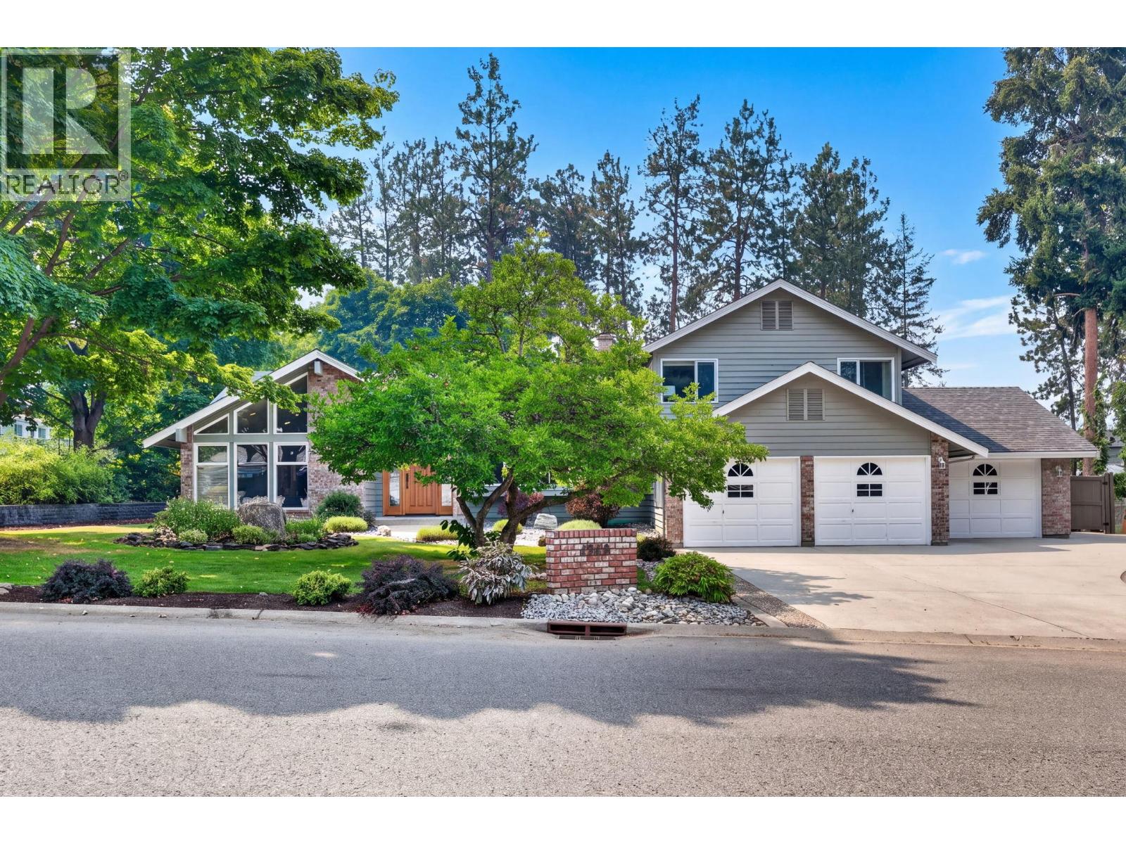 4740 Parkridge Drive, Kelowna, British Columbia