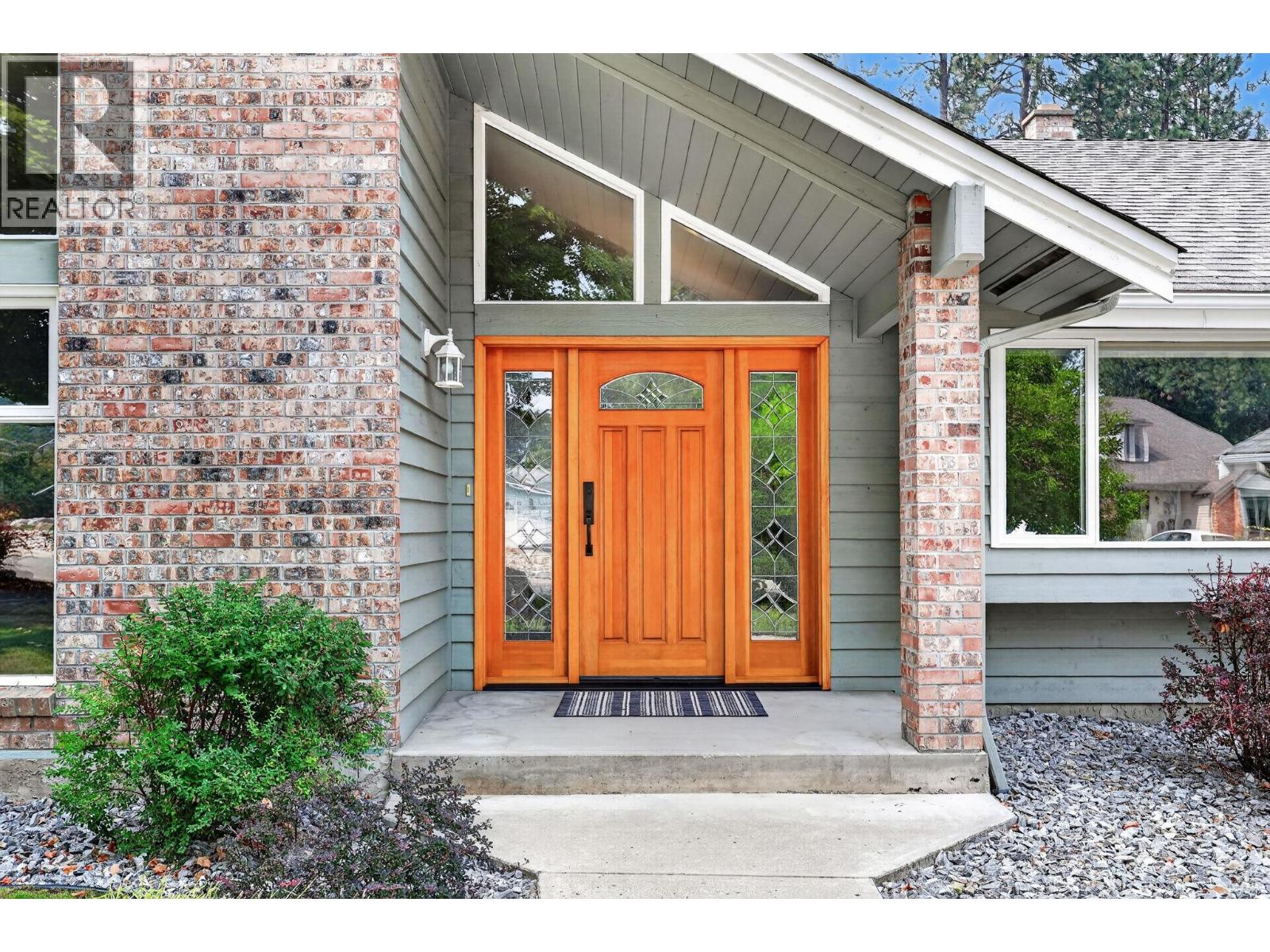 4740 Parkridge Drive, Kelowna, British Columbia  V1W 3A5 - Photo 5 - 10396624
