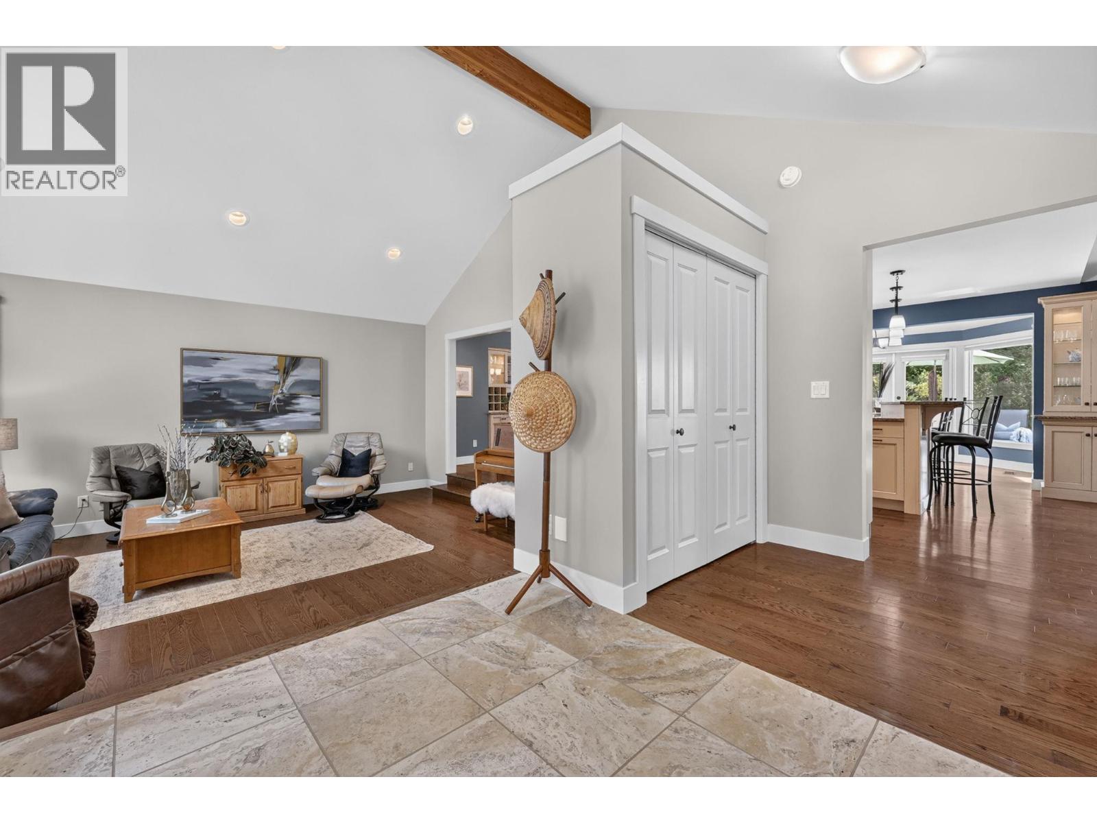4740 Parkridge Drive, Kelowna, British Columbia  V1W 3A5 - Photo 7 - 10396624