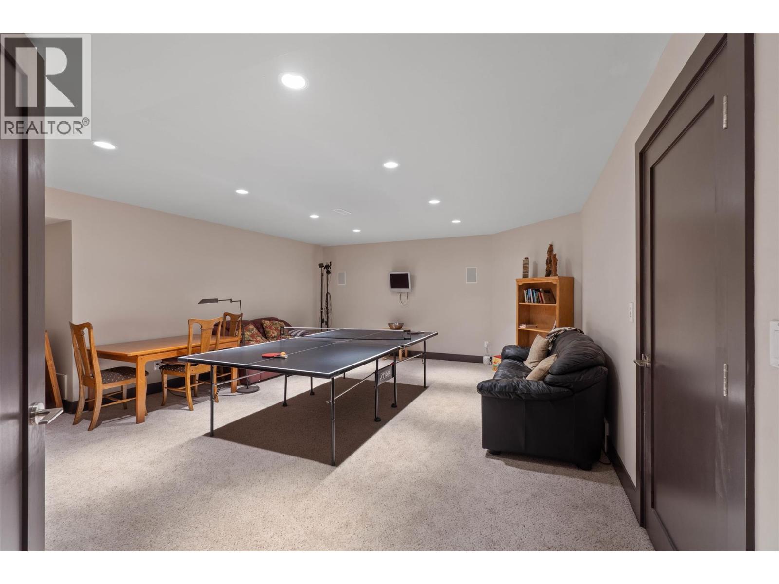 3020 Kicking Horse Drive, Kamloops, British Columbia  V2E 2T6 - Photo 46 - 10397270
