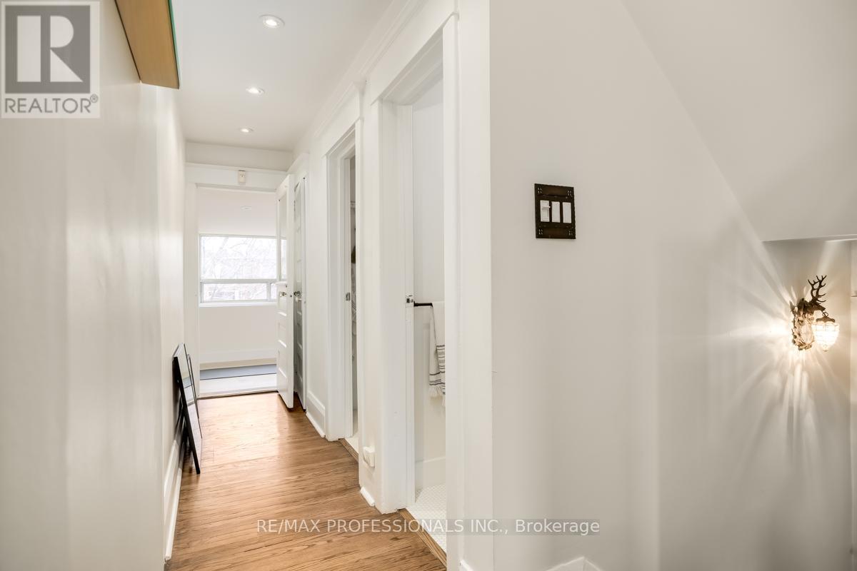 1381 Lansdowne Avenue, Toronto, Ontario M6H 3Z9 - Photo 16 - W13664722