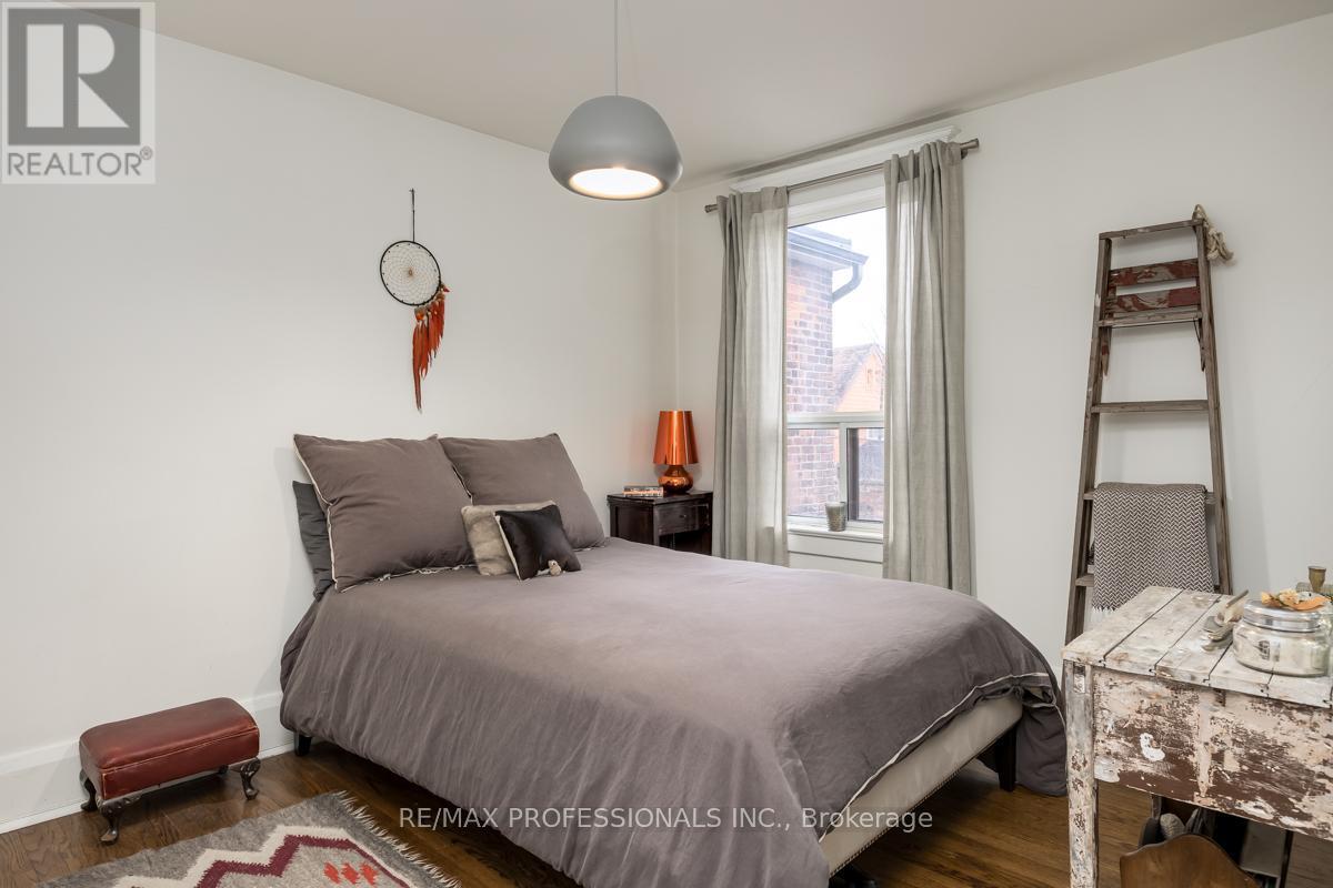 1381 Lansdowne Avenue, Toronto, Ontario M6H 3Z9 - Photo 25 - W13664722