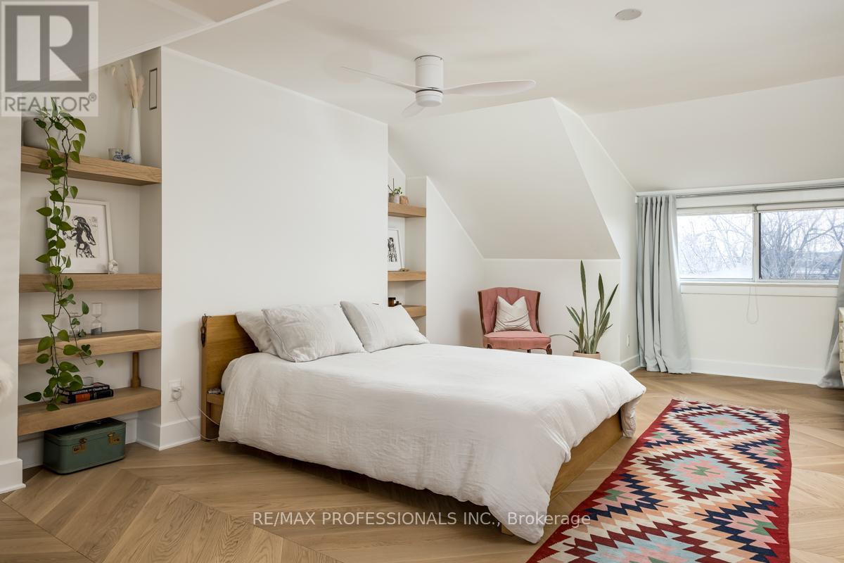 1381 Lansdowne Avenue, Toronto, Ontario M6H 3Z9 - Photo 30 - W13664722