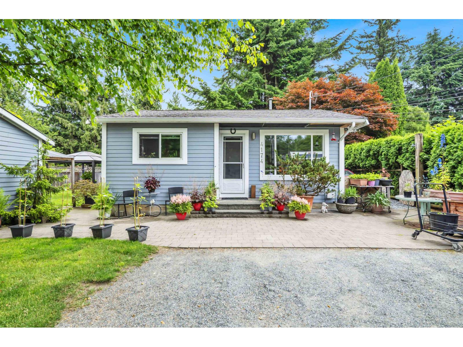4174 Bradner Road, Abbotsford, British Columbia  V4X 1S8 - Photo 2 - R3154801