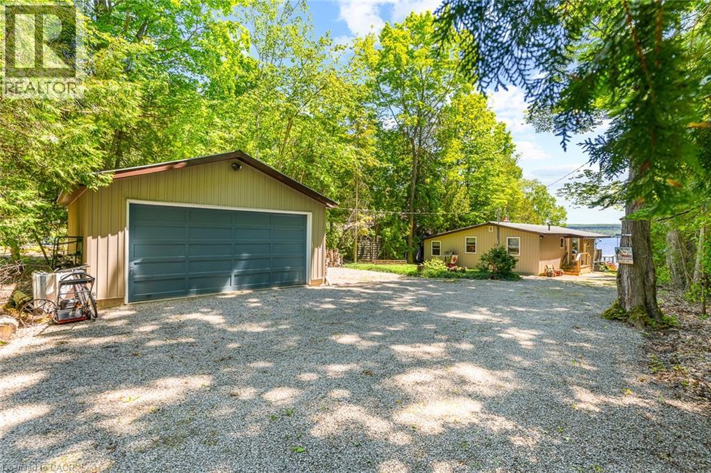 376 Mallory Beach Road, South Bruce Peninsula, Ontario N0H 2T0 - Photo 4 - 40831057
