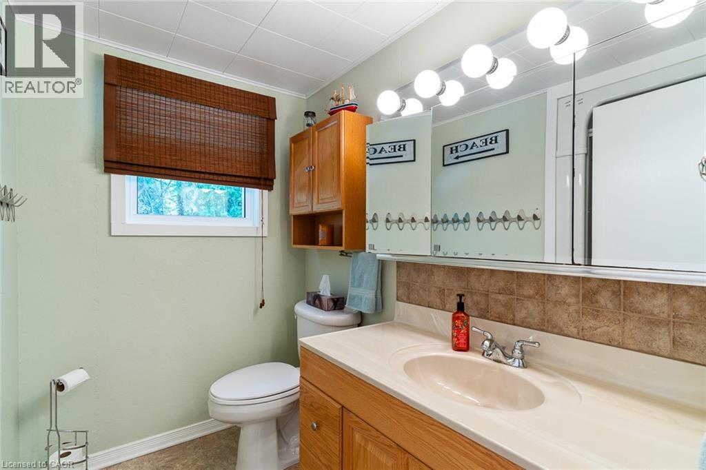 376 Mallory Beach Road, South Bruce Peninsula, Ontario N0H 2T0 - Photo 18 - 40831057