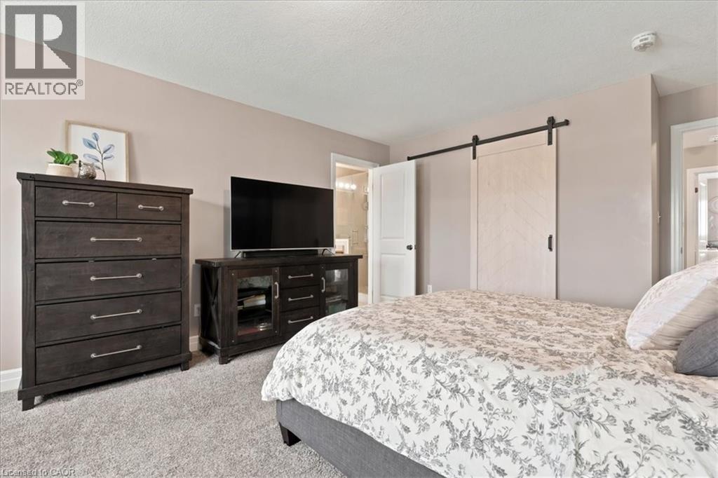 921 Eden Oak Court, Kitchener, Ontario  N2A 0H4 - Photo 22 - 40842172