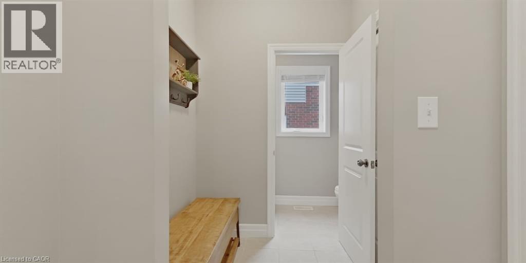 921 Eden Oak Court, Kitchener, Ontario  N2A 0H4 - Photo 18 - 40842172