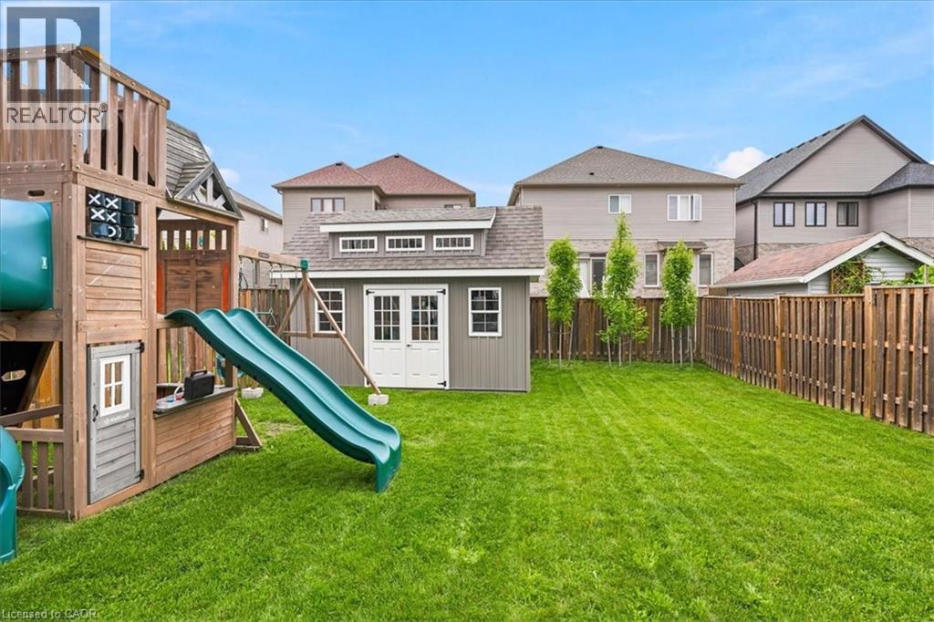 921 Eden Oak Court, Kitchener, Ontario  N2A 0H4 - Photo 37 - 40842172