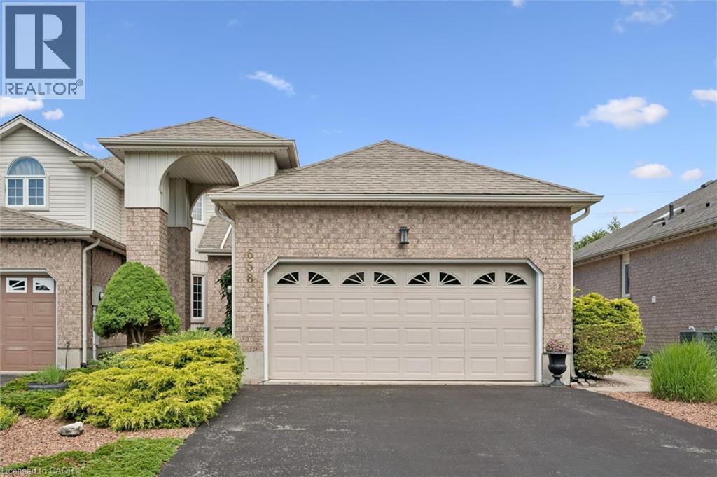 658 ELLESMERE Court, Waterloo, Ontario
