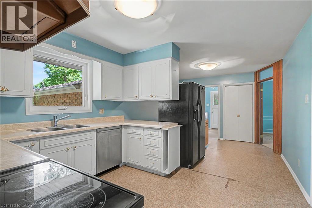 519 Oxbow Road, Waterloo, Ontario  N2K 1Y5 - Photo 18 - 40854450