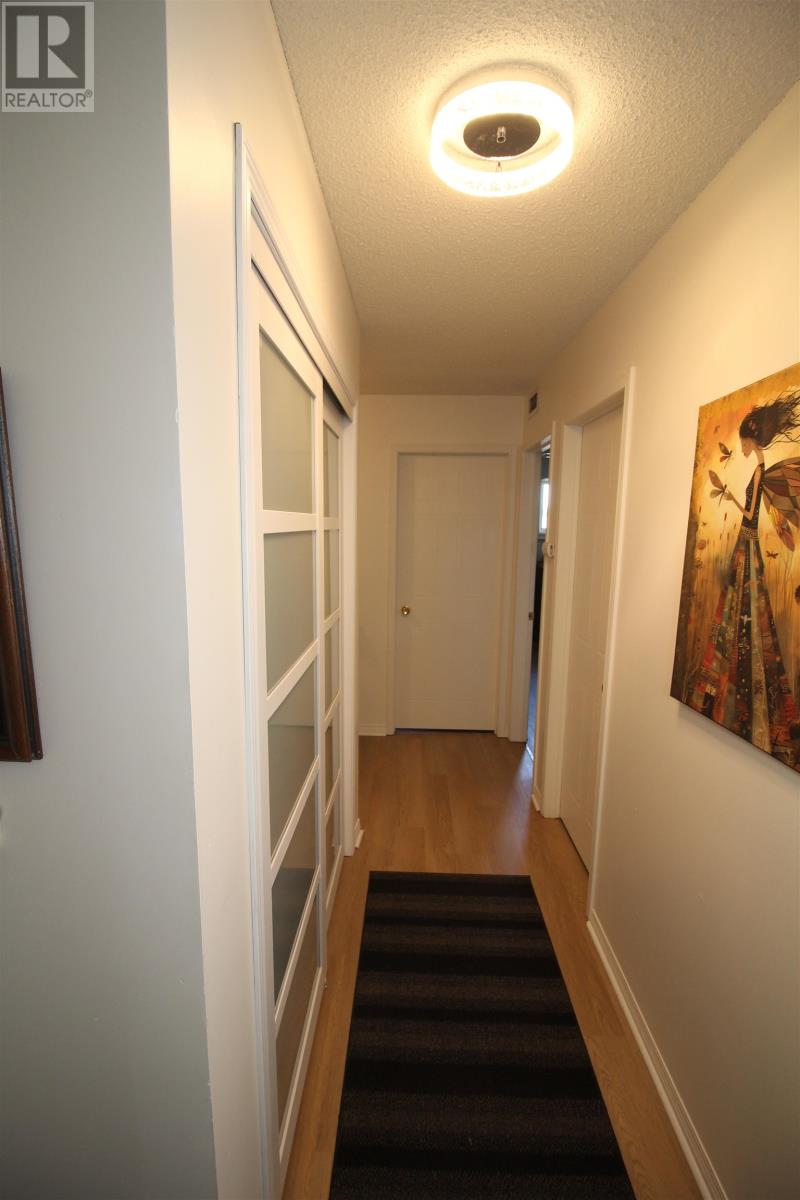 320 500 Toledo Street, Thunder Bay, Ontario P7A 8A8 - Photo 2 - TB2602316