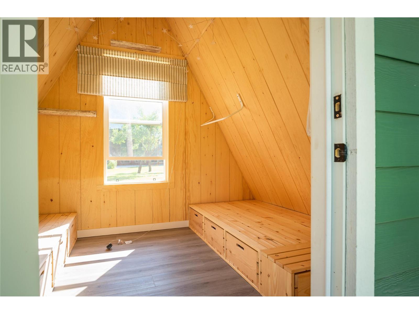 3045 Bower Road, Slocan Park, British Columbia  V0G 2E0 - Photo 8 - 10396365