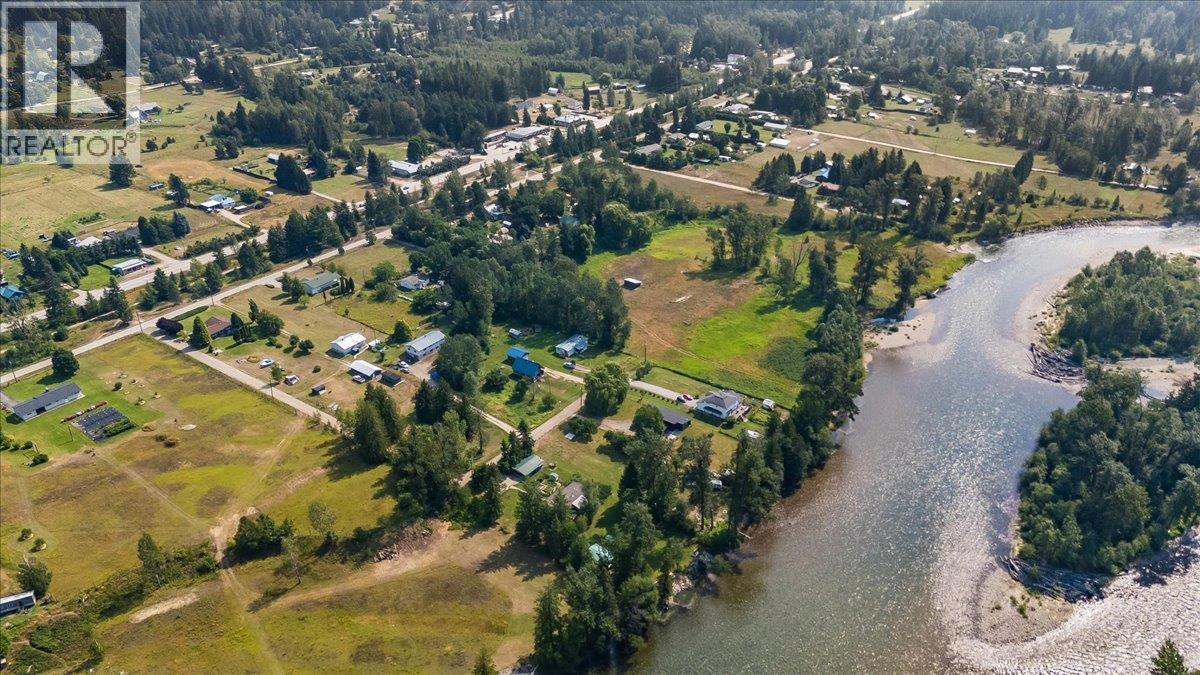 3045 Bower Road, Slocan Park, British Columbia  V0G 2E0 - Photo 32 - 10396365