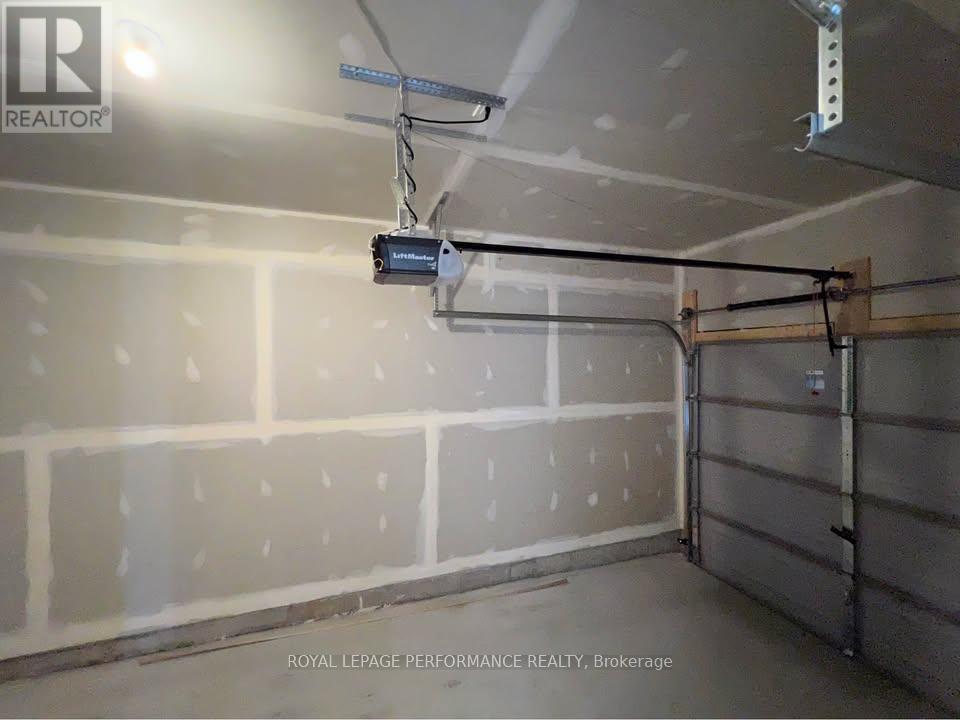 33 Watchim Street, Ottawa, Ontario  K4A 3W6 - Photo 25 - X13664770