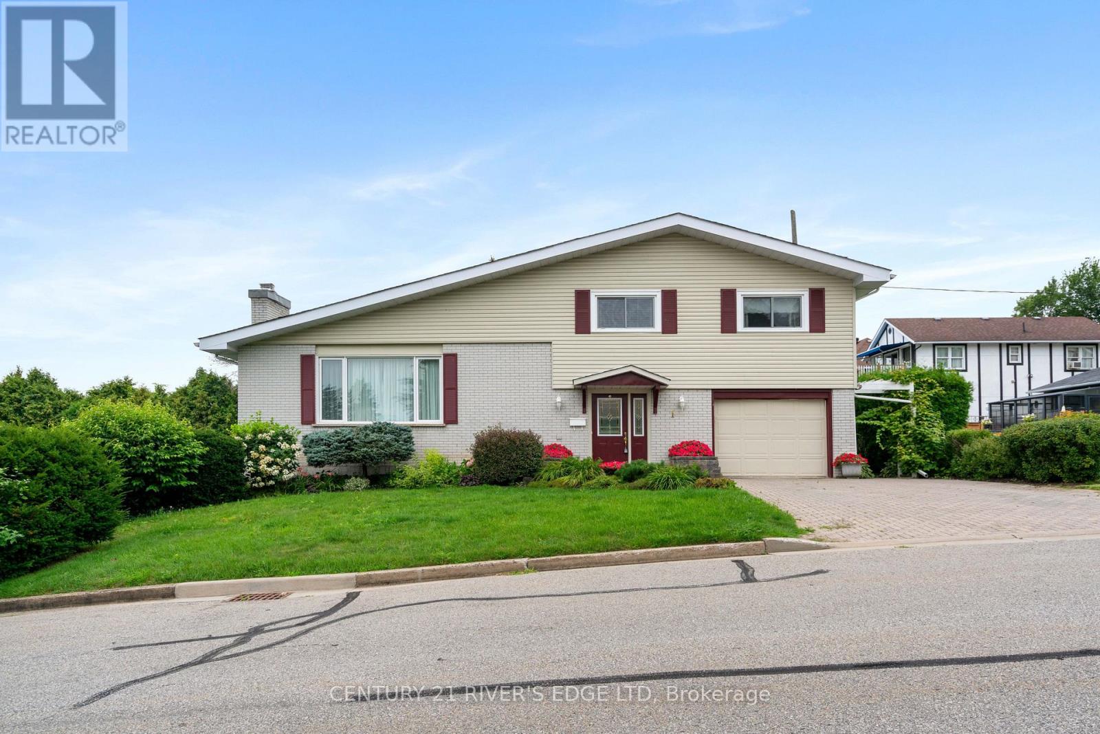 1 Hardy Crescent, Brockville, Ontario K6V 3A2 - Photo 2 - X13664738