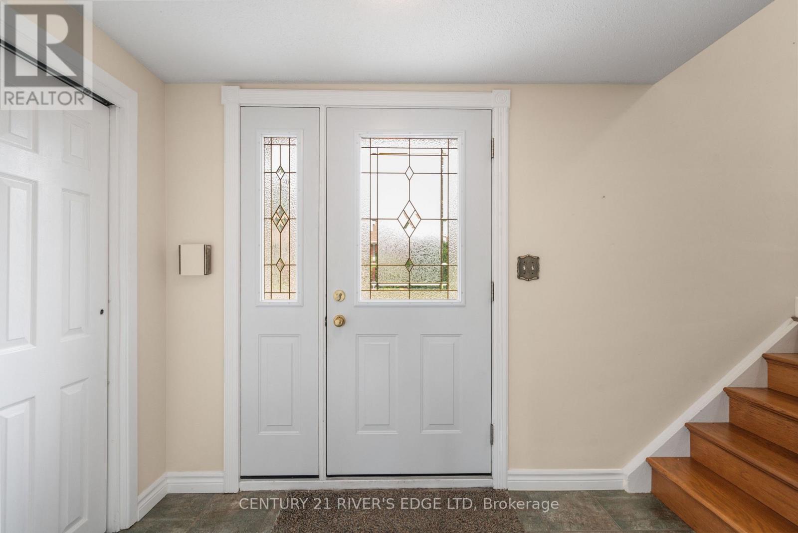 1 Hardy Crescent, Brockville, Ontario K6V 3A2 - Photo 3 - X13664738