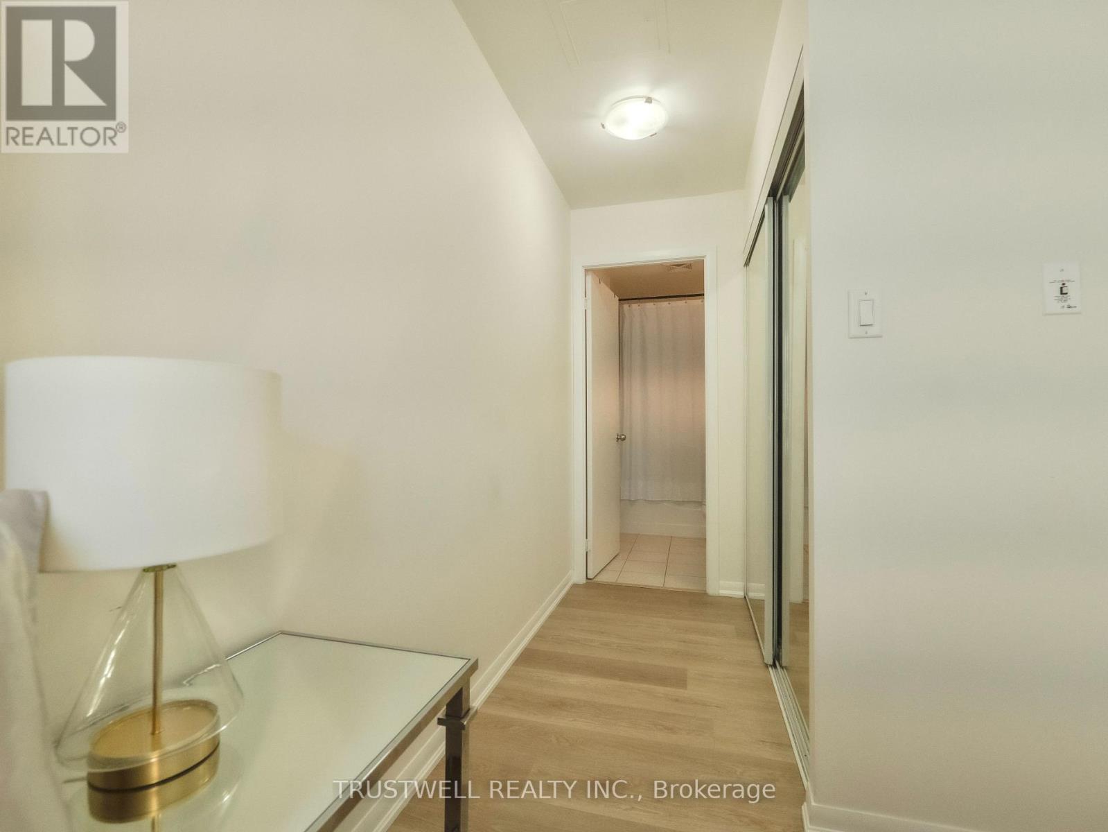 2601 - 38 Grenville Street, Toronto, Ontario M4Y 1A5 - Photo 18 - C13664726