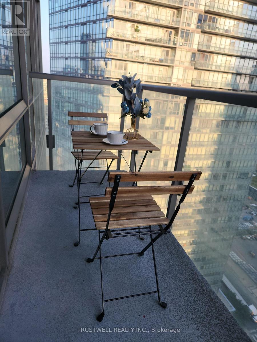 2601 - 38 Grenville Street, Toronto, Ontario M4Y 1A5 - Photo 7 - C13664726