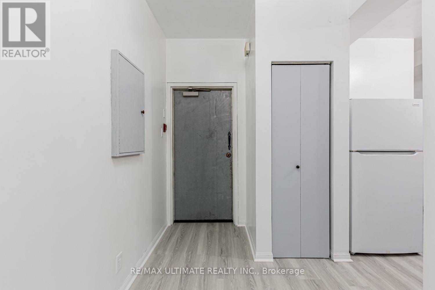 5 - 996 Queen Street E, Toronto, Ontario M4M 1K1 - Photo 6 - E13664730