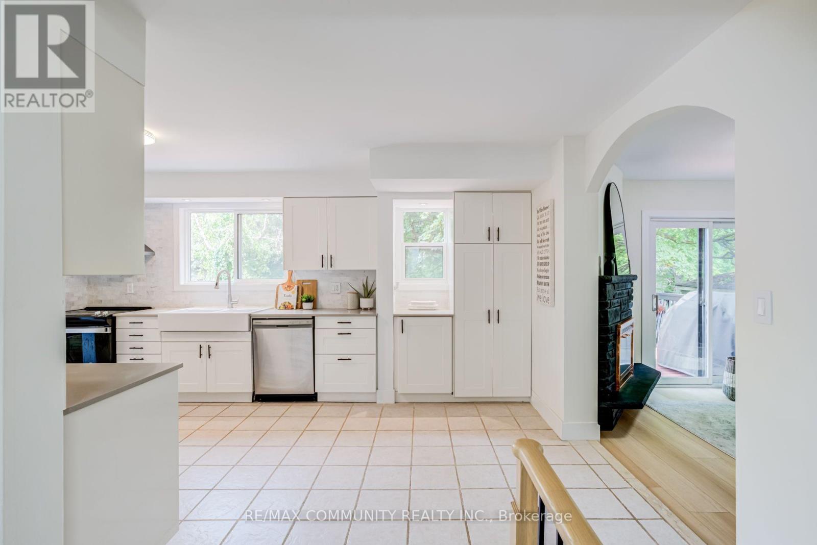 90 Euclid Avenue, Toronto, Ontario  M1C 1J9 - Photo 13 - E13664756