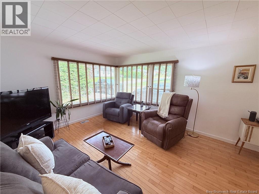 157 St. James Street, Woodstock, New Brunswick  E7M 2T5 - Photo 11 - NB145764