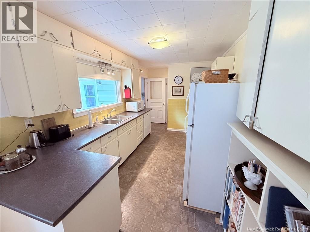 157 St. James Street, Woodstock, New Brunswick  E7M 2T5 - Photo 7 - NB145764