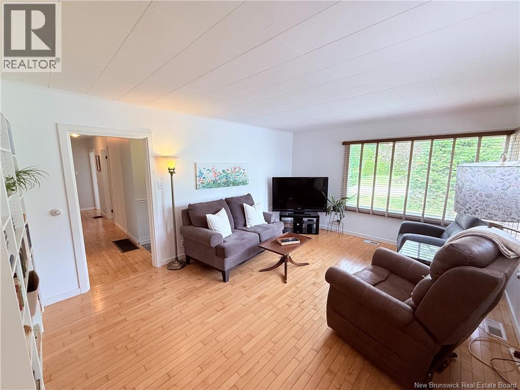 157 St. James Street, Woodstock, New Brunswick  E7M 2T5 - Photo 10 - NB145764