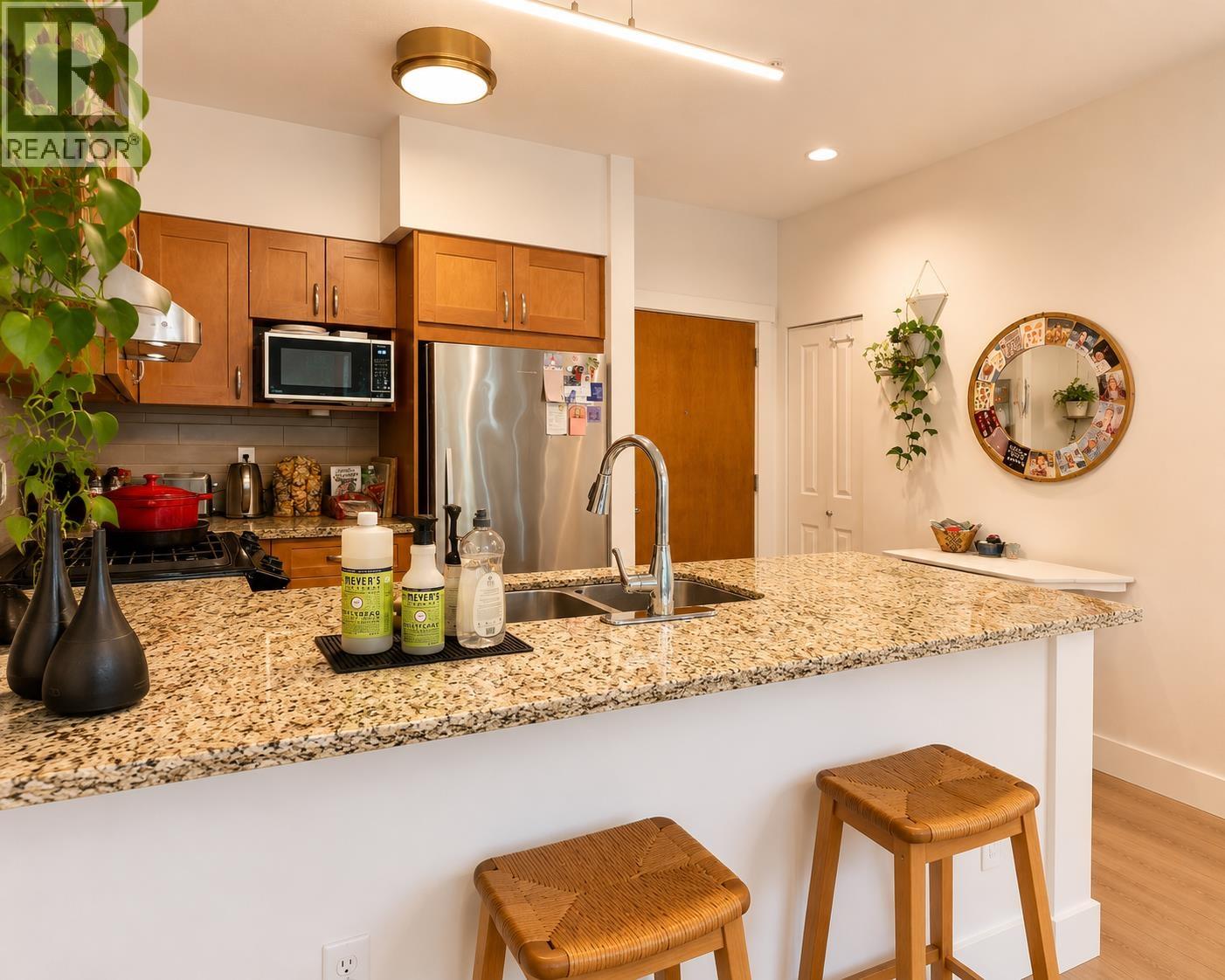 318 1111 E 27th Street, North Vancouver, British Columbia  V7J 1S3 - Photo 4 - R3154699