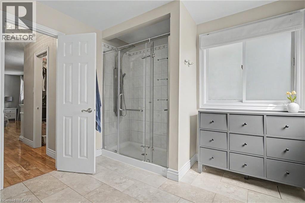 18 Gowinlock Court, Cambridge, Ontario  N1T 1N2 - Photo 33 - 40854767