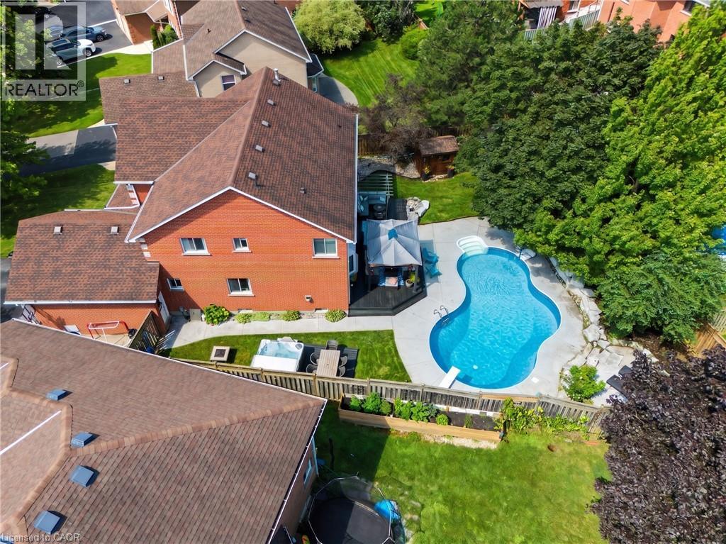 18 Gowinlock Court, Cambridge, Ontario  N1T 1N2 - Photo 3 - 40854767