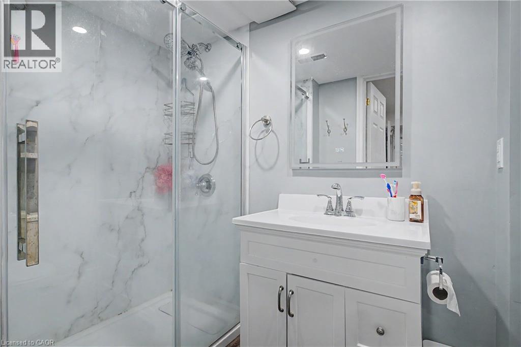 18 Gowinlock Court, Cambridge, Ontario  N1T 1N2 - Photo 44 - 40854767