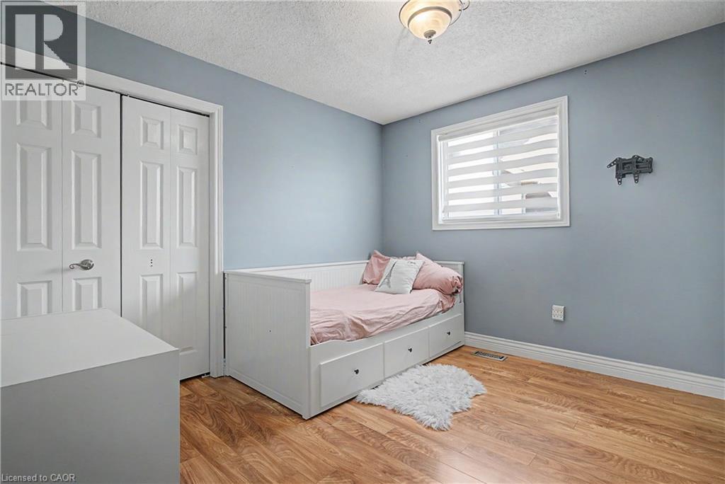 18 Gowinlock Court, Cambridge, Ontario  N1T 1N2 - Photo 34 - 40854767