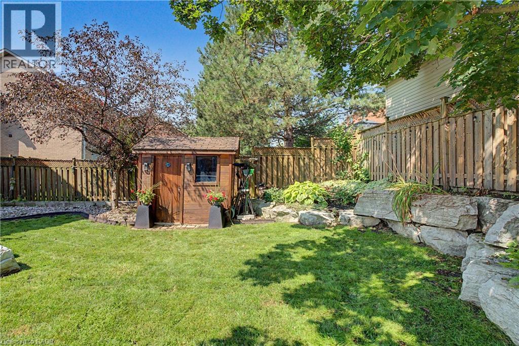 18 Gowinlock Court, Cambridge, Ontario  N1T 1N2 - Photo 5 - 40854767