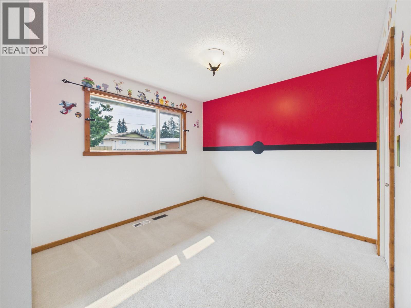 221 27th Avenue S, Cranbrook, British Columbia V1C 3J4 - Photo 22 - 10396197