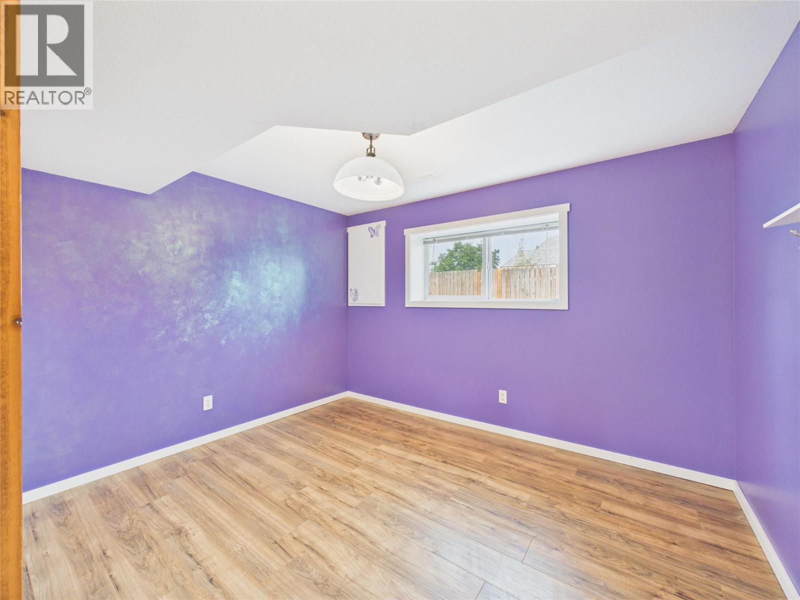 221 27th Avenue S, Cranbrook, British Columbia V1C 3J4 - Photo 33 - 10396197